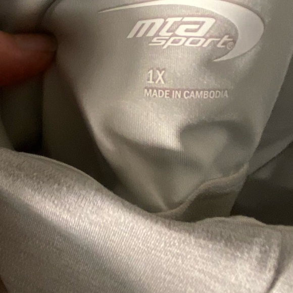 MTA Sports Women's Gray Tanktop NWT 1X - Picture 5 of 7